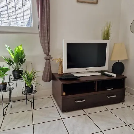 Maison 3 Personnes Entre Et Foret